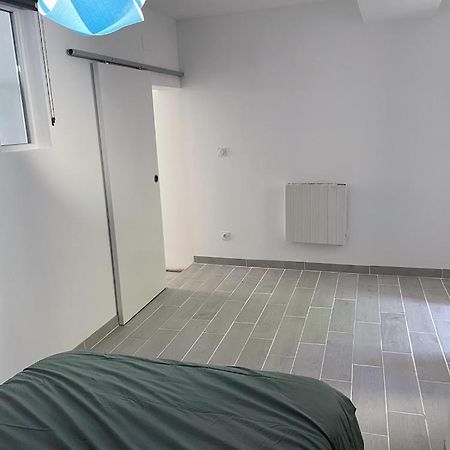 Le Cosy - T2 Avec Petite Cour Dans Centre Historique De Nerac Apartment Exterior photo