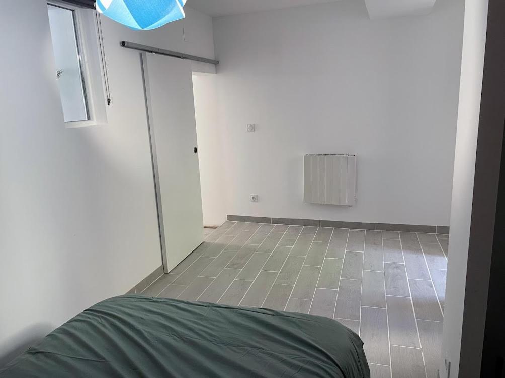 Le Cosy - T2 Avec Petite Cour Dans Centre Historique De Nerac Apartment Exterior photo